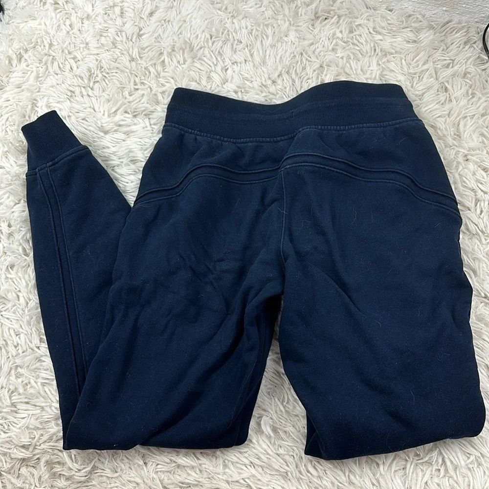 Lululemon Warm Down Jogger II *28